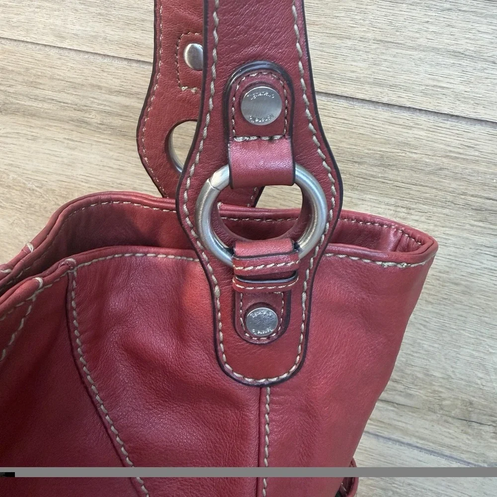 Vintage Tignanello Red Leather Bucket Bag Slouchy Hobo Shoulder Purse Large